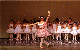 Modern Sahne TEMSİLLERİMİZ