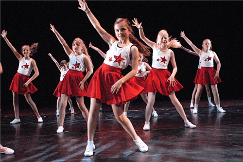 Modern Sahne Jazz Dans Kursu